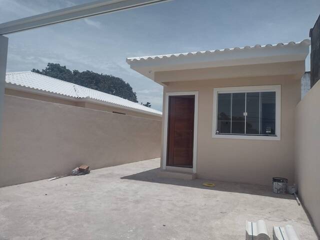 #150 - Casa para Venda em São Pedro da Aldeia - RJ