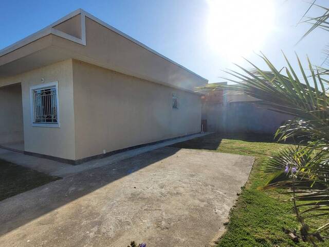 #183 - Casa para Venda em São Pedro da Aldeia - RJ