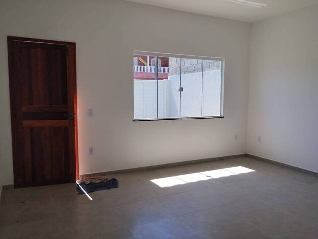 Casa para Venda em São Pedro da Aldeia - 4