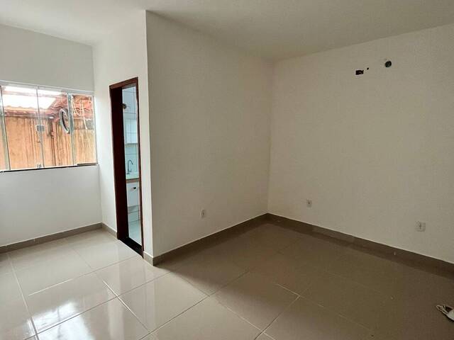Apartamento para Venda em São Pedro da Aldeia - 4