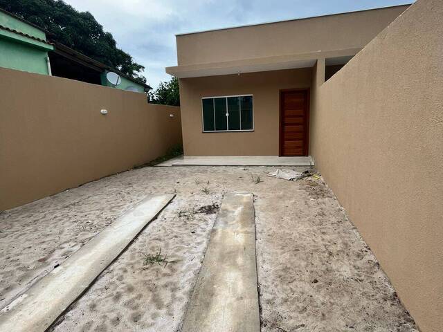 #289 - Casa para Venda em São Pedro da Aldeia - RJ