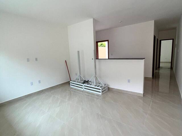 Casa para Venda em São Pedro da Aldeia - 4
