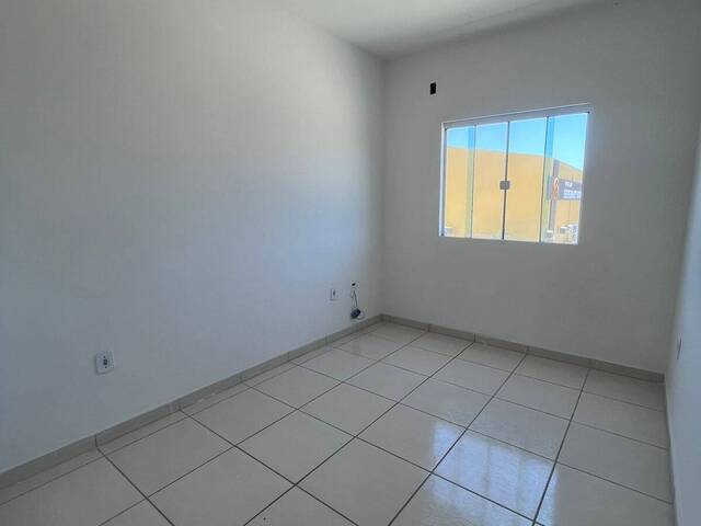 Apartamento para Venda em São Pedro da Aldeia - 4