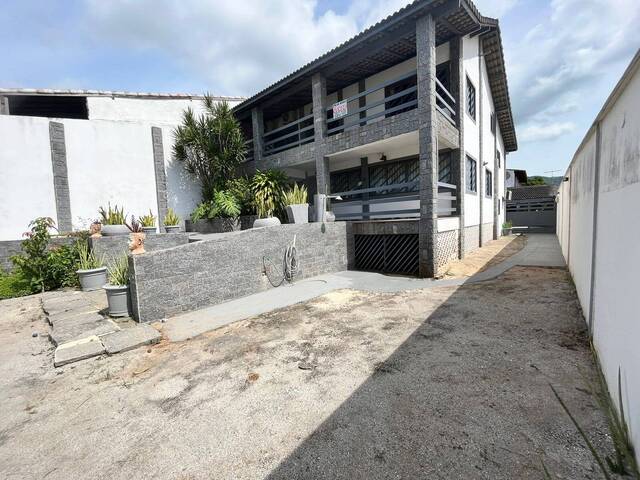 #296 - Casa para Venda em São Pedro da Aldeia - RJ