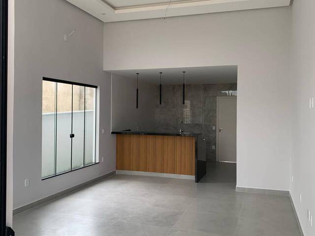 Casa para Venda em São Pedro da Aldeia - 3