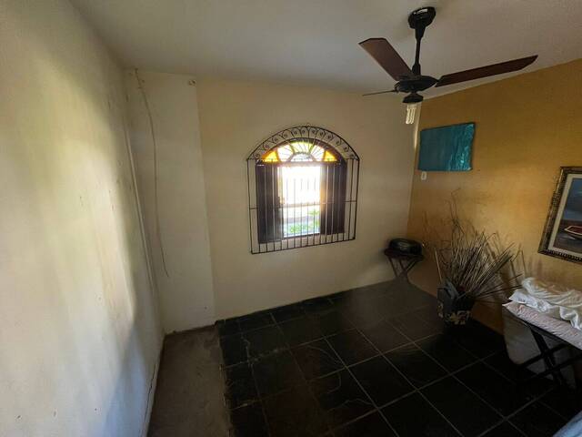 Casa para Venda em São Pedro da Aldeia - 4