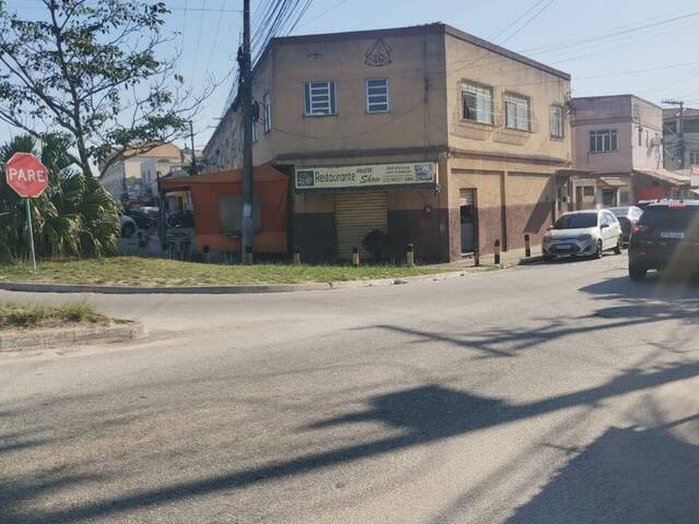 Venda em centro - São Pedro da Aldeia
