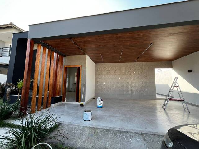 #333 - Casa para Venda em São Pedro da Aldeia - RJ