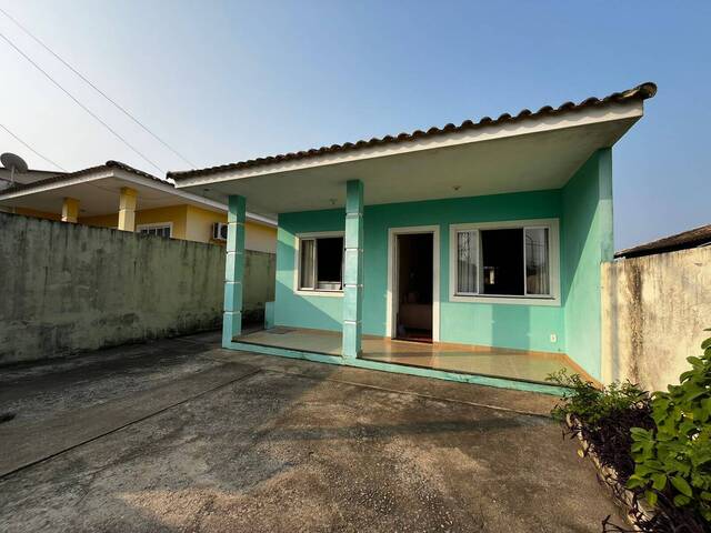 #350 - Casa para Venda em São Pedro da Aldeia - RJ