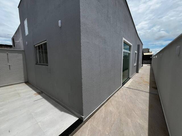 #371 - Casa para Venda em São Pedro da Aldeia - RJ