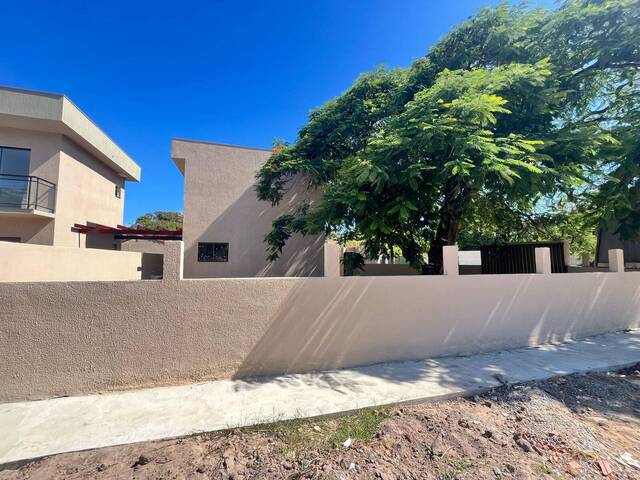 #408 - Casa para Venda em São Pedro da Aldeia - RJ - 2