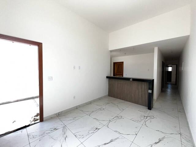 #418 - Casa para Venda em São Pedro da Aldeia - RJ - 2
