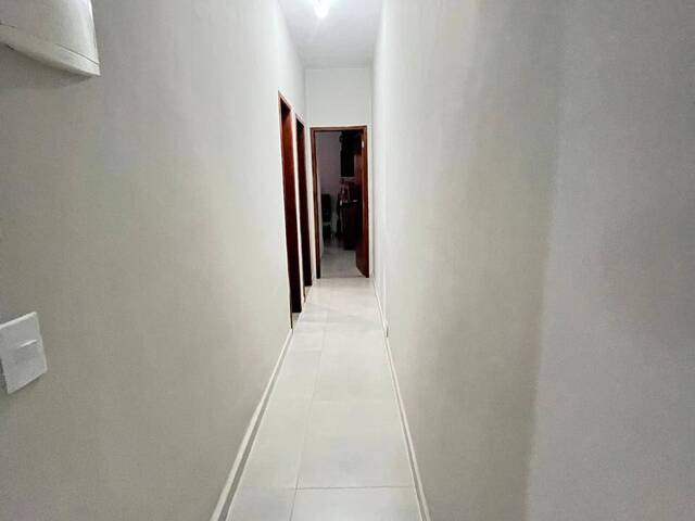 #434 - Apartamento para Venda em São Pedro da Aldeia - RJ - 3