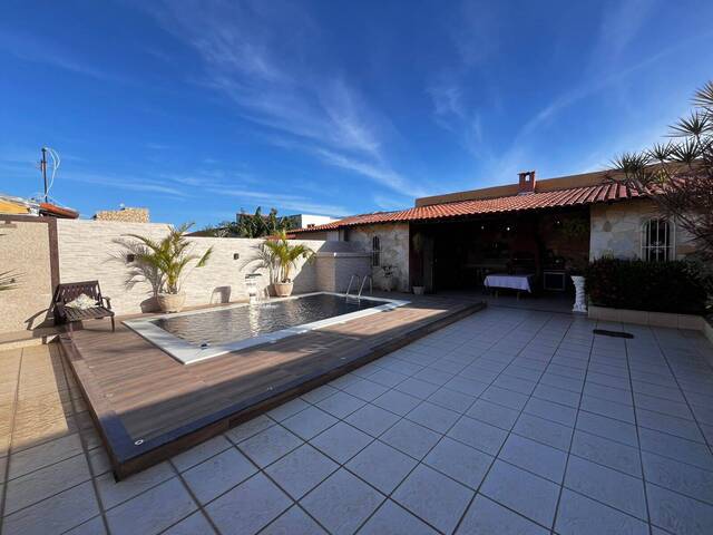 Casa para Venda em São Pedro da Aldeia - 2