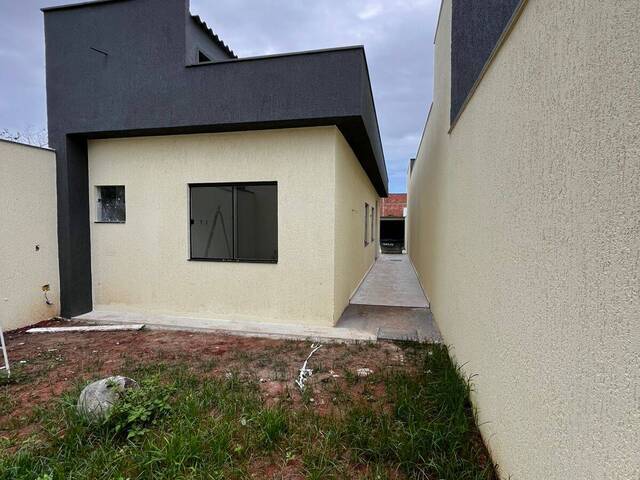 #483 - Casa para Venda em São Pedro da Aldeia - RJ - 1