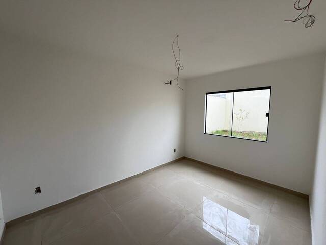 Casa para Venda em São Pedro da Aldeia - 4
