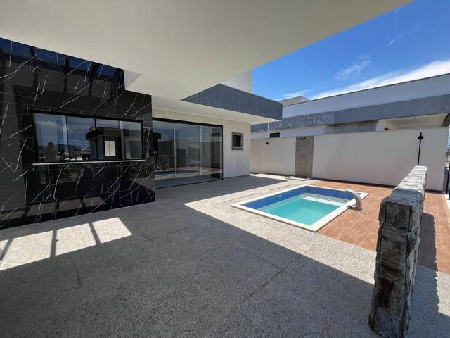 #485 - Casa para Venda em São Pedro da Aldeia - RJ - 2