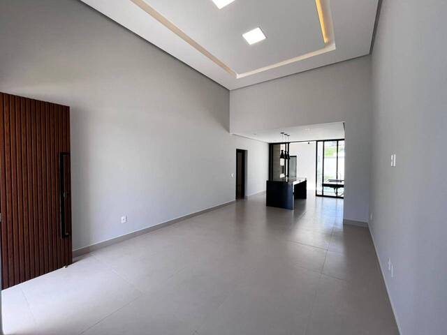 #487 - Casa para Venda em São Pedro da Aldeia - RJ