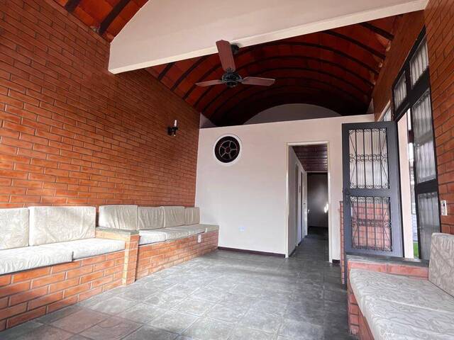Casa para Venda em Iguaba Grande - 5