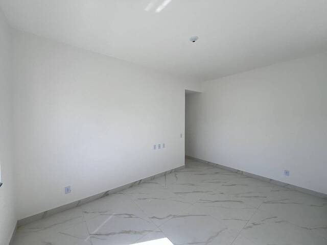 Casa para Venda em São Pedro da Aldeia - 4