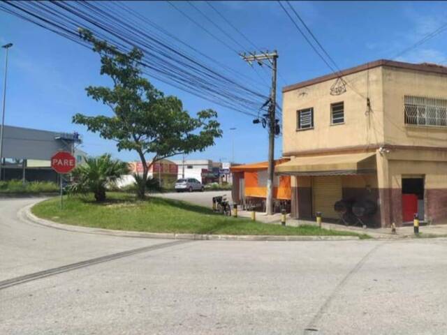 #533 - Apartamento para Venda em São Pedro da Aldeia - RJ - 2