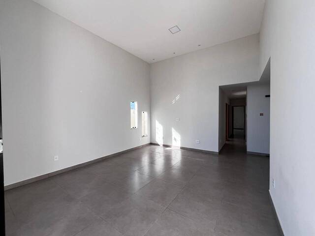 Casa para Venda em São Pedro da Aldeia - 3