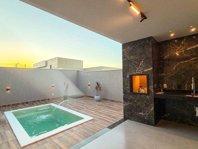 Casa para Venda em São Pedro da Aldeia - 2
